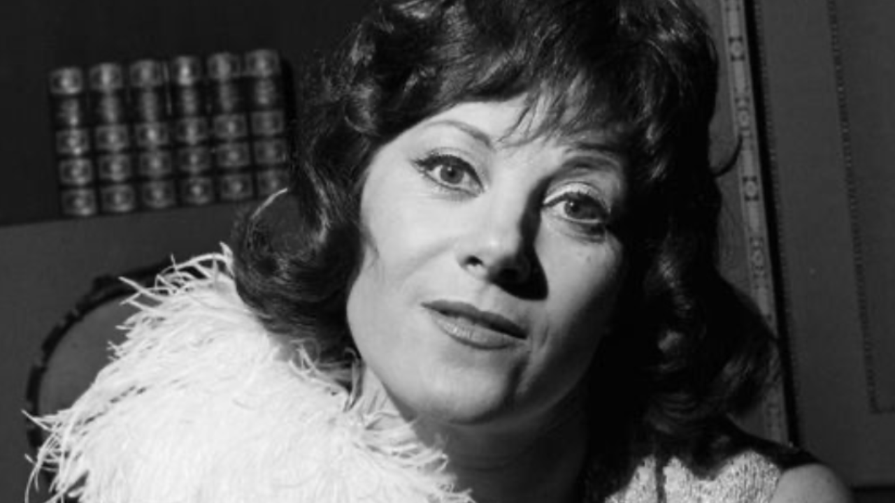 Colette Renard : la chanteuse qui a boulevers&eacute; la chanson fran&ccedil;aise avec Irma la Douce
